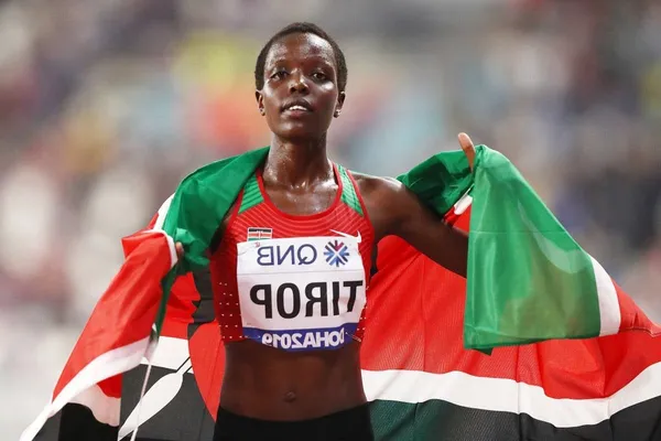 Agnes Tirop, la championne du monde 5.000 m, tuée à son domicile : son mari arrêté