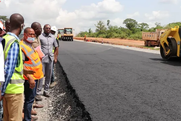 Dégradations déjà observées des nouvelles routes bitumées en Côte d’Ivoire : à qui la faute ?