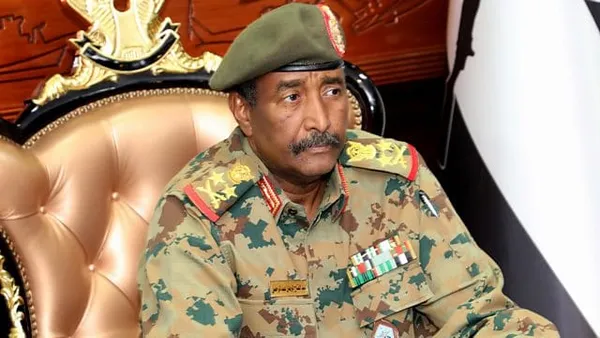 Coup d’Etat au Soudan : qui est Abdel Fattah al-Burhane, le général désormais seul aux manettes ?