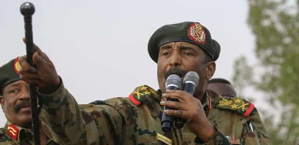 Coup d’État au Soudan: les vols vers et depuis Khartoum suspendus