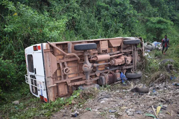 Accident sur l’axe Man-Danané: un car et ses passagers dans un ravin à Gouagonopleu