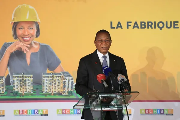 Logements Côte d’Ivoire : Bruno Koné réaffirme sa volonté de faciliter l’accès des populations à un logement décent et à moindre coût