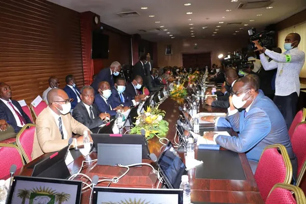 Dialogue politique Côte d’Ivoire : l’éternel recommencement ? (Nazaire Kadia)
