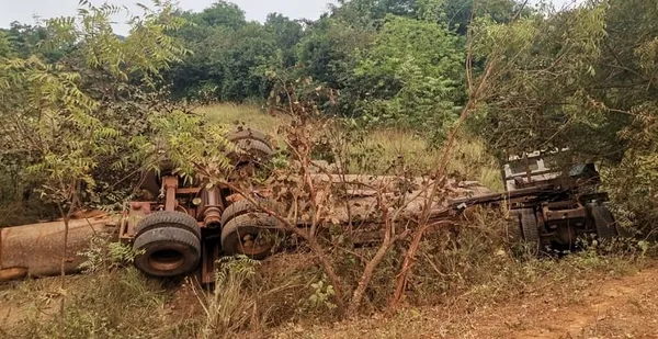 Dimbokro : un grumier termine sa course dans les ravins