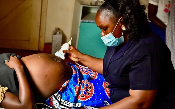 Côte d’Ivoire : adoption d’un décret relatif à la protection des femmes enceintes au Travail