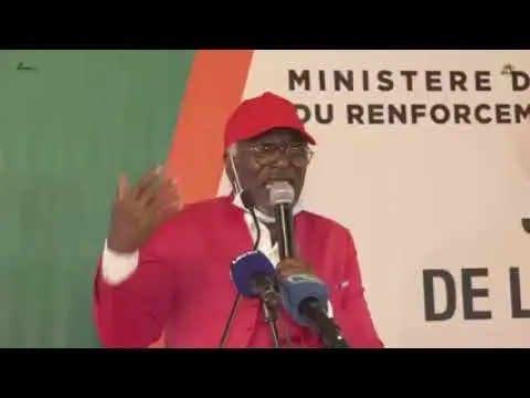 Alpha Blondy fait Ambassadeur de la lutte contre la corruption