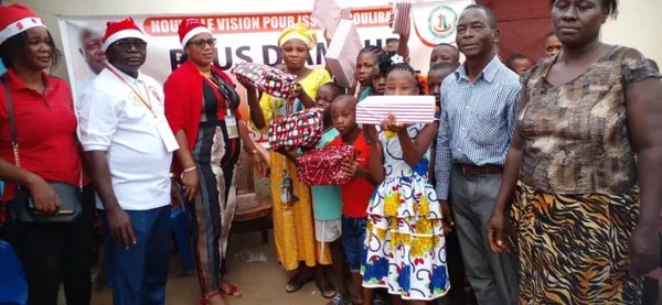 Noël 2021 à Yopougon: Des cadeaux à un millier d’enfants