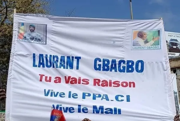 Le PPA-CI de Gbagbo participe à la manifestation contre la CEDEAO au Mali: Stéphane Kipré réagit, « il y a une nouvelle Afrique qui parle »