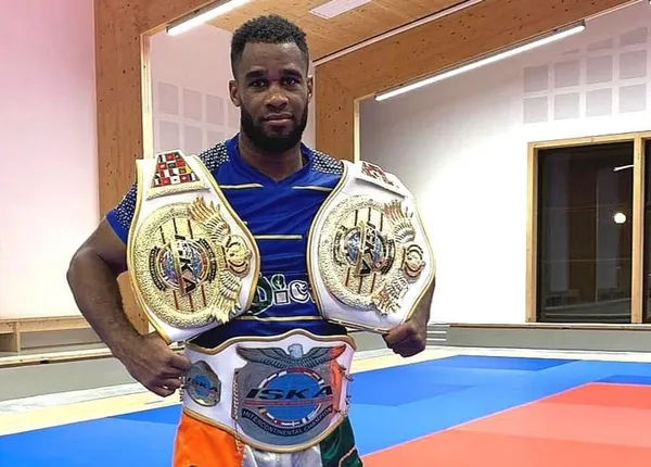 Gnédré Fabrice, l’Ivoirien, double champion du monde de Kick Boxing, présenté à Gagnoa