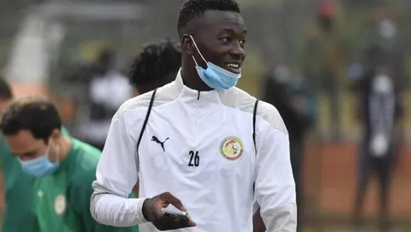 CAN 2022: mauvaise nouvelle pour le Sénégal, Pape Gueye suspendu par la FIFA, les raisons
