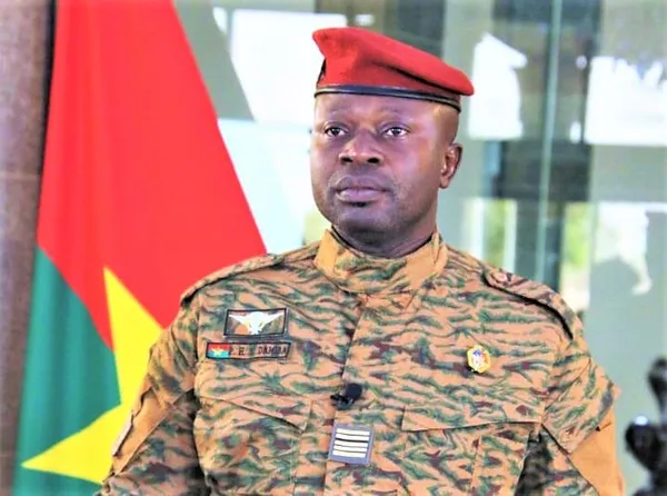 35 morts sur l’axe Bourzanga-Djibo, Burkina: Damiba, le Chef de l’État en colère réagit, « nous les vaincrons »