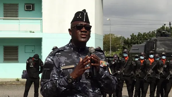 Bagarres rangées à Bouaké : Youssouf Kouyaté, le DG de la police sur le terrain