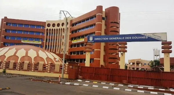 Burkina : voici la liste des Commissionnaires en Douane Agréés (CDA) pour 2022