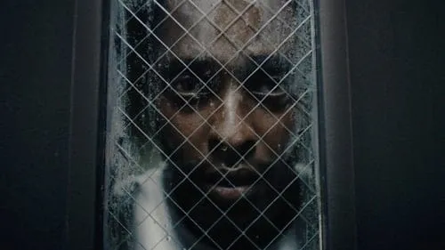 Extrait du film En Cage