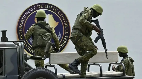 Titrologie 9 février 2022 : revue de la presse ivoirienne : «400 militaires en route pour la Côte d’Ivoire»