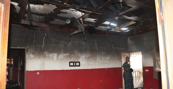 Incendie à Bouaflé : une maison part en fumée