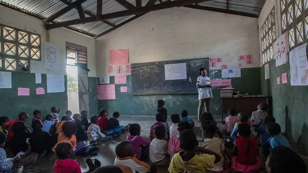 Le Mozambique supprime sexe et masturbation des manuels scolaires