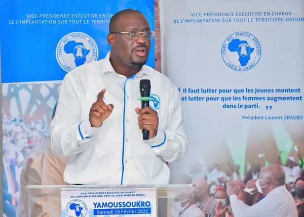 Titrologie 8 juin 2022: revue de la presse ivoirienne: « PPA-CI, il y a des problèmes »