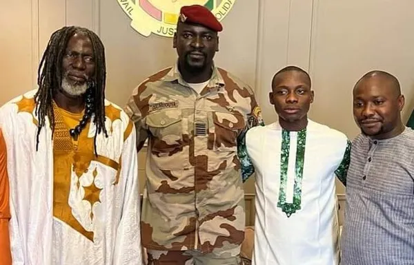 Tiken Jah à propos de Colonel Doumbouya: « qu’il organise les élections très rapidement »