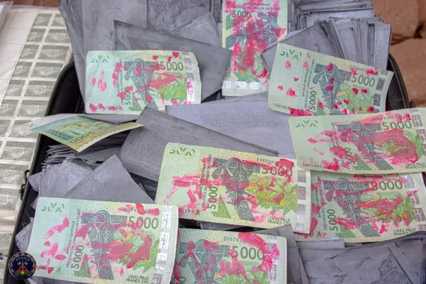 Burkina : un réseau de trafiquants de faux billets de banque dans les filets de la police