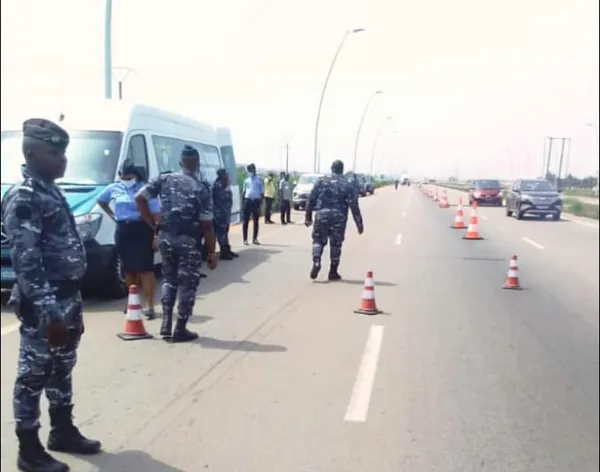 Permis de conduire à points Côte d’Ivoire : ces 11 infractions qui entrainent le retrait de 6 points