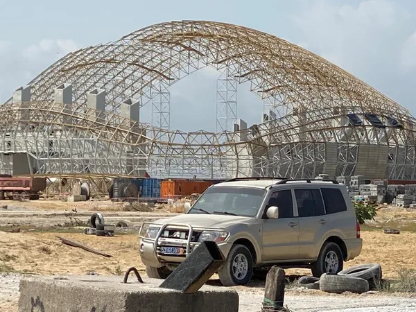 Parc des expositions d’Abidjan… enfin le bout du tunnel