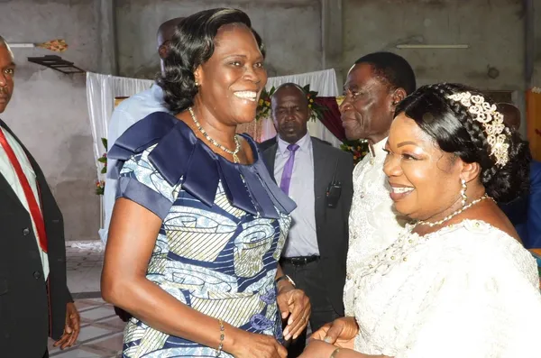 Simone Gbagbo se signale à Abobo Avocatier