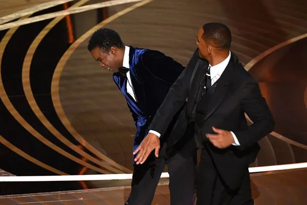 Will Smith demande pardon pour avoir giflé Chris Rock: « j’ai eu tort »