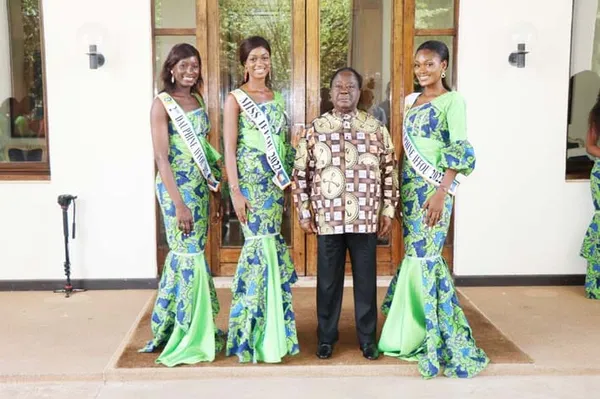 Comara Samira, Miss de la région de l’Iffou 2022, chez Bédié