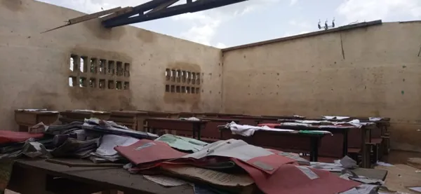 Lakota: une école et des logements décoiffés par la tornade