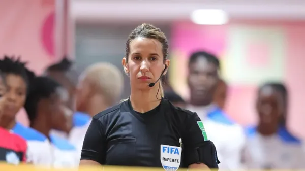 Finale Coupe du Trône: Une femme va arbitrer pour la première fois le match