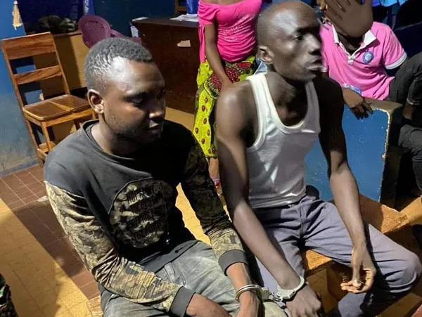 BAC 2022 en Guinée : fraudes, démantèlement des réseaux WhatsApp à Siguiri, deux enseignants dans les filets de la police