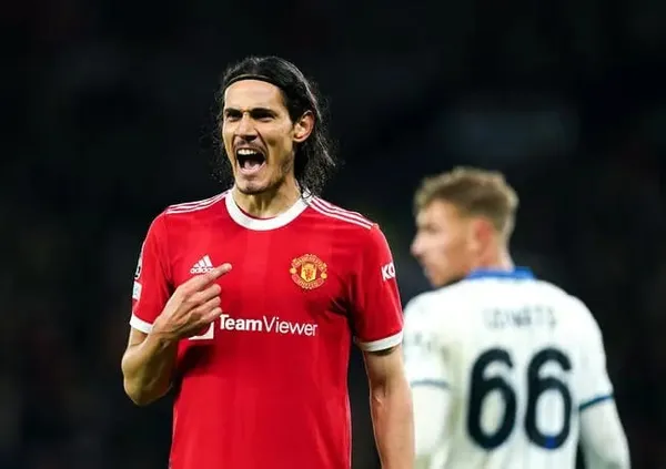 Manchester United: Edinson Cavani et 10 autres joueurs libérés ￼