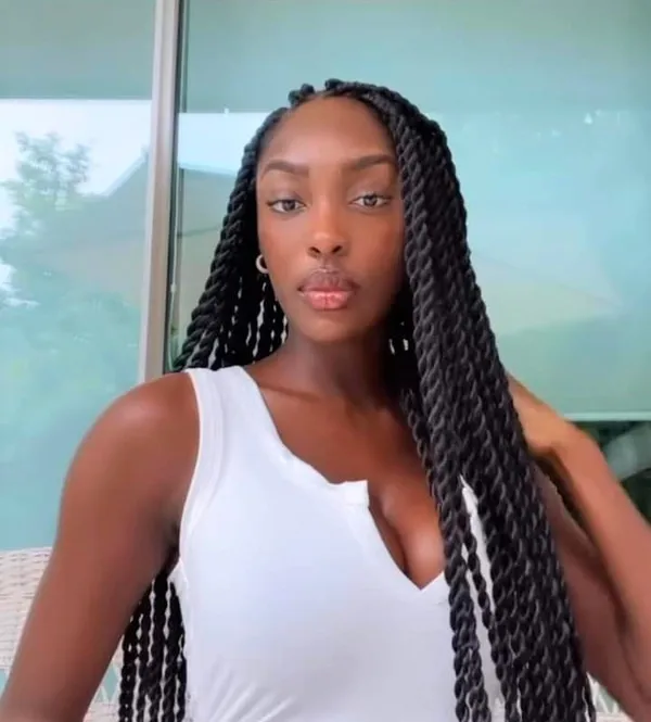 Olivia Yacé Miss Monde Africa s’affiche très élégante en tresse africaine (photos)