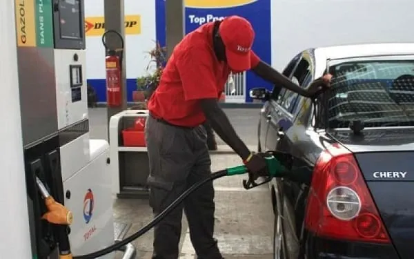 Nouvelle augmentation des prix du carburant et de l’électricité au Sénégal