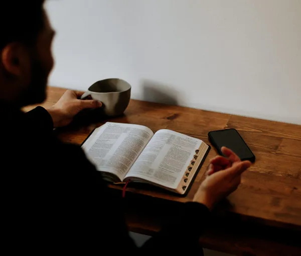 La Bible publiée en langue Baoulé