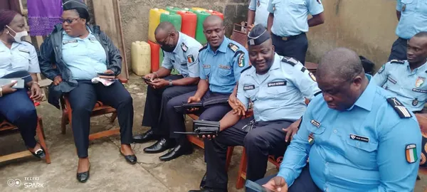 Un policier tire sur un chauffeur de taxi: le Chef de District de Police d’Abobo chez la victime