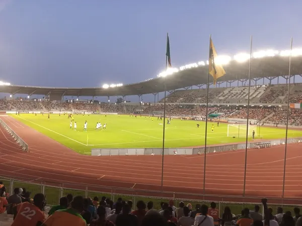 Stade de Yamoussoukro: les recommandations de la CAF levées