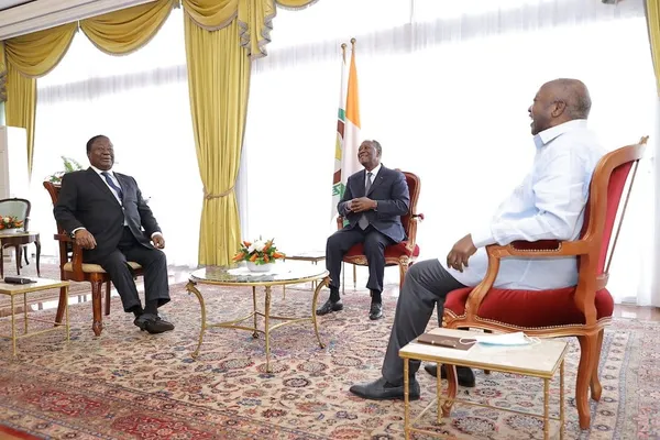 Rencontre : Ouattara à Gbagbo, « Alors Laurent tu vas bien ? » et à Bédié, « Président comment vas-tu ? »: ce qu’ils se sont dit