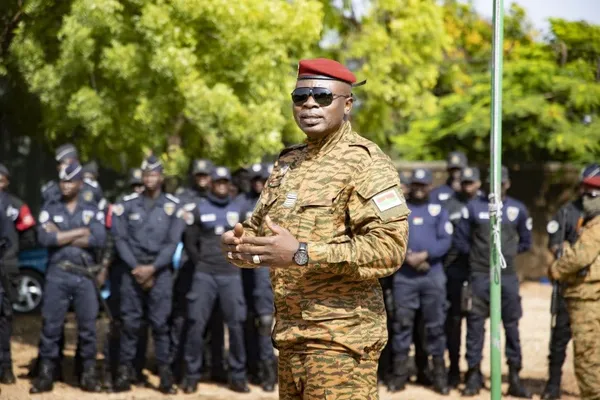 Terrorisme : le Président Damiba sur le terrain