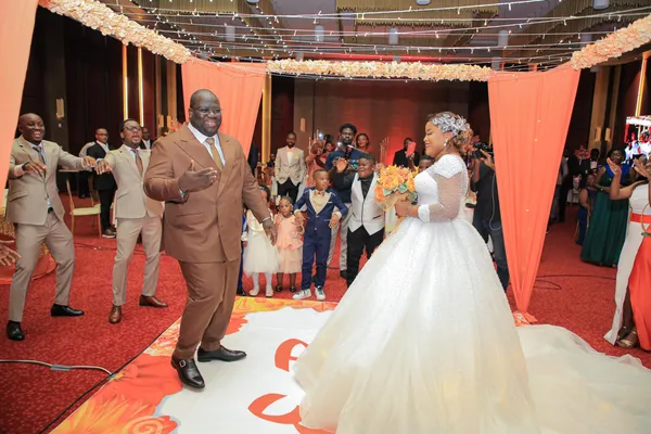 Mariage du journaliste Brice Anah: des images