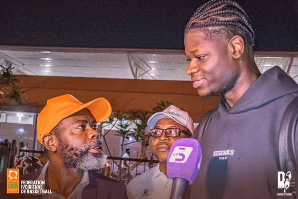 Mo Bamba, le basketteur ivoirien du Magic d’Orlando de la NBA à Abidjan: des images