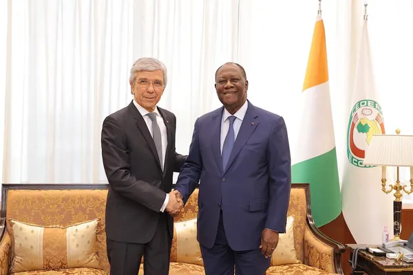 L’Ambassadeur d’Algérie en Côte d’Ivoire fait ses adieux au président Ouattara