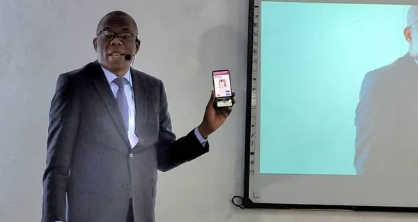 Côte d’Ivoire: lancement du 1er Smartphone virtuel à un dollar