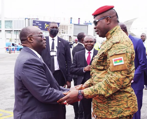 Arrivée de Paul-Henri Damiba, le Président du Faso à Abidjan