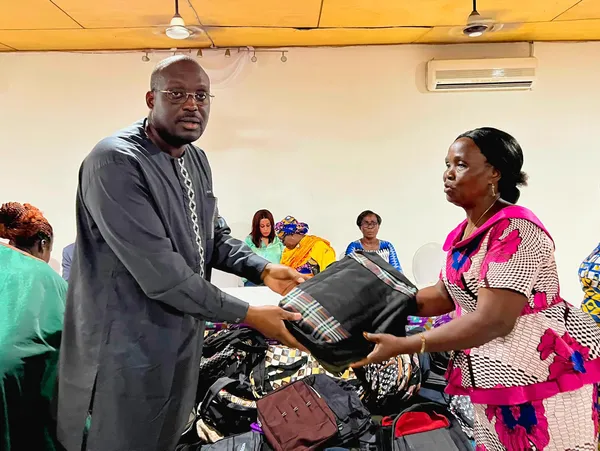 Le PPA-CI lance l’opération « 10.000 kits scolaires pour les enfants du Haut-Sassandra »