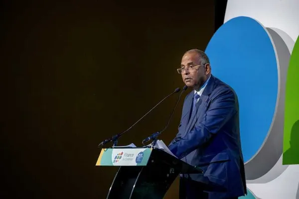 Titrologie 20 octobre 2022 : revue de la presse ivoirienne: Abidjan préside le G24 dans 12 mois, les dockers annonce une grève