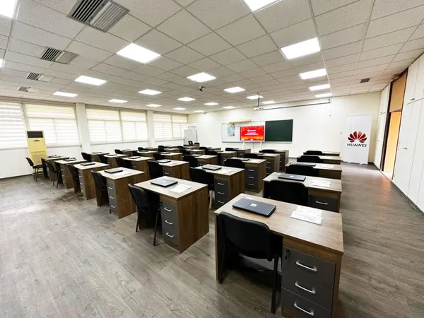 Inauguration de l’Académie des TIC Amadou Gon Coulibaly à l’INP-HB de Yamoussoukro