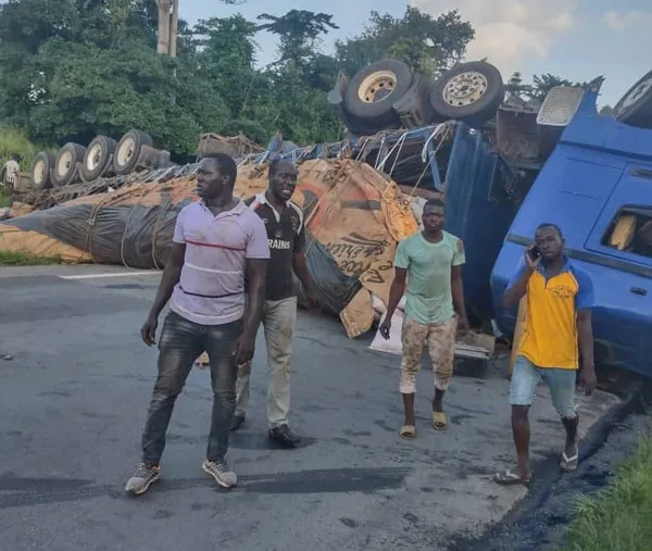 Accident autoroute du nord sens Abidjan-Yakro ce 26 octobre 2022