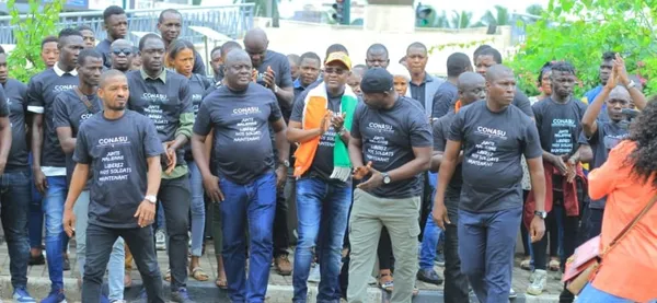 Affaire 46 soldats ivoiriens : la CONASU marche sur l’ambassade du Mali à Abidjan